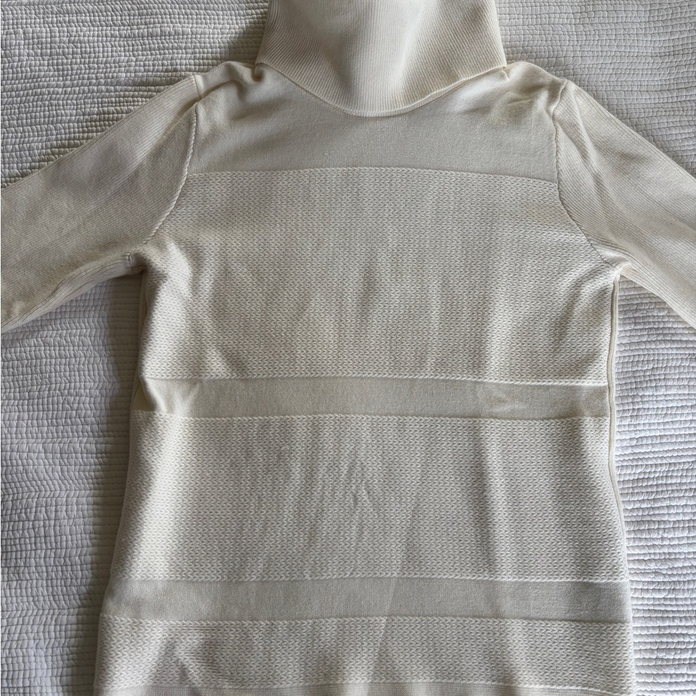 Reiss Elegant Cream Turtleneck Sweater